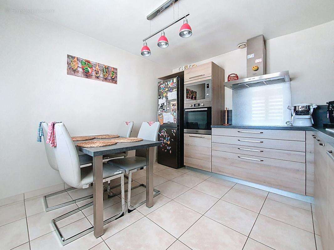 Maison à SAINT-SYMPHORIEN-D'OZON