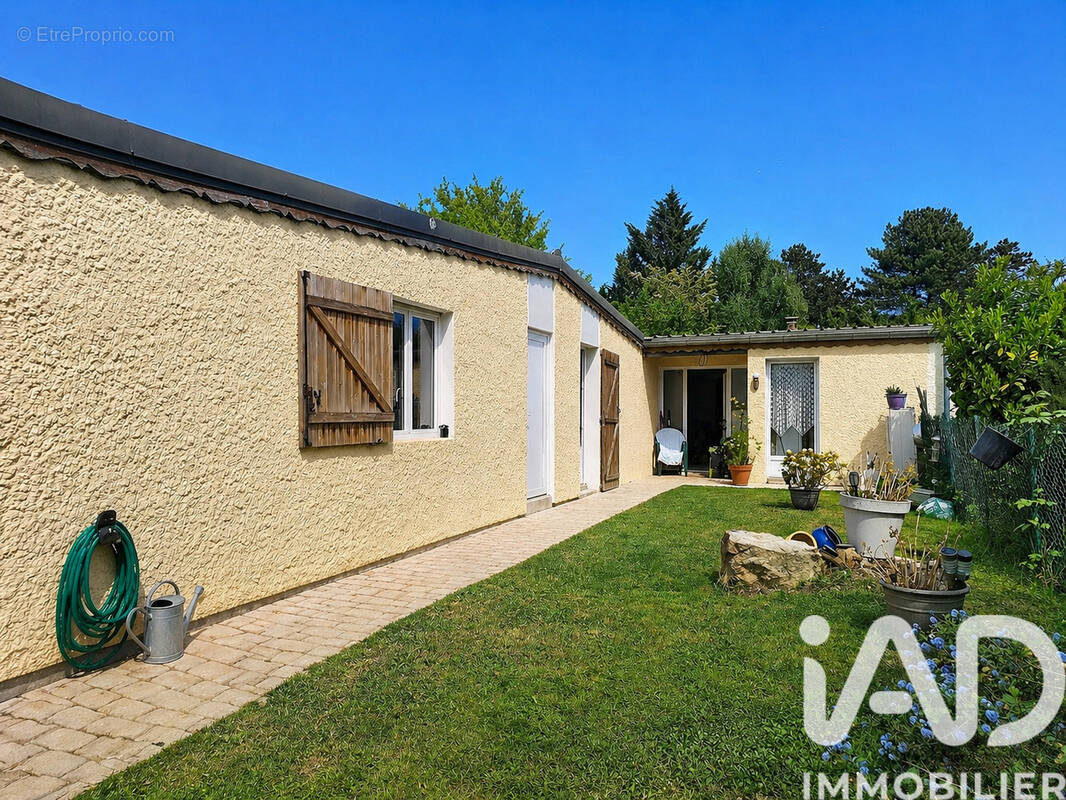 Photo 1 - Maison à ROISSY-EN-BRIE