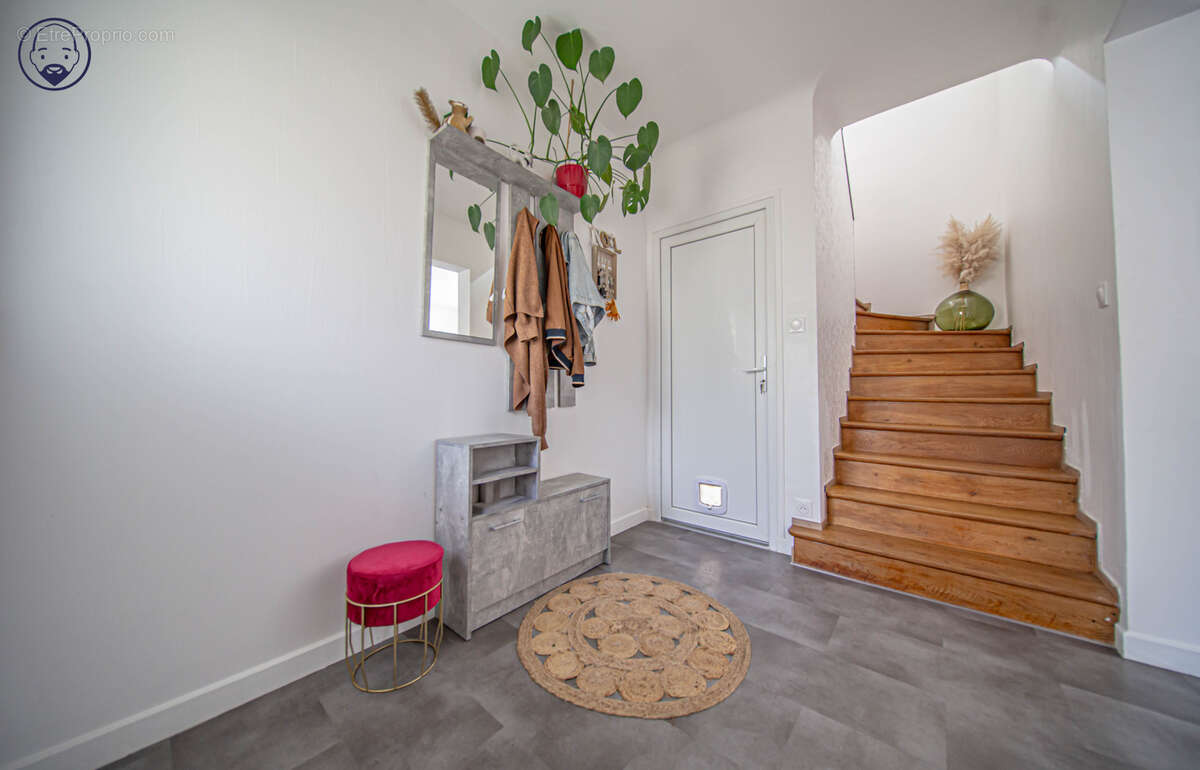 Maison à BEUREY-SUR-SAULX