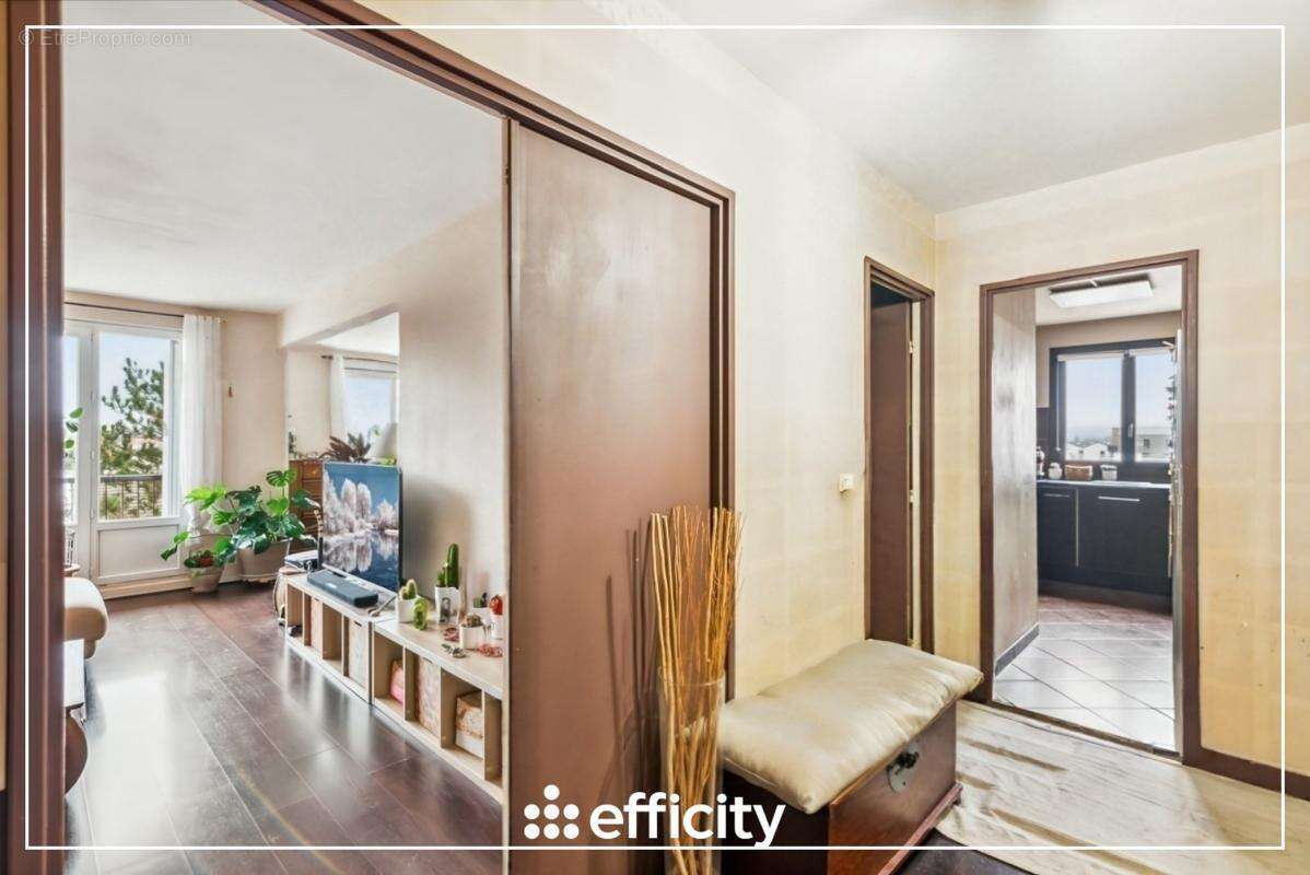 Appartement à NEUILLY-SUR-MARNE