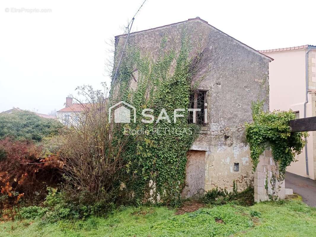 Photo 9 - Maison à MERVENT