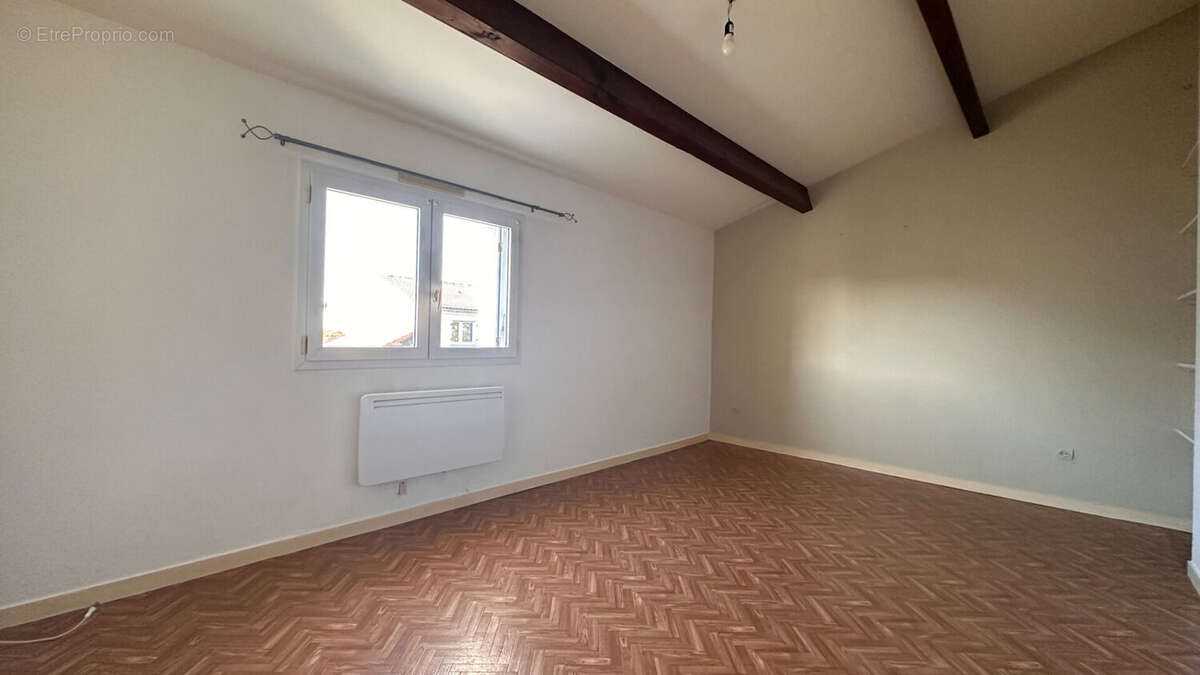 Maison à JAUNAY-CLAN