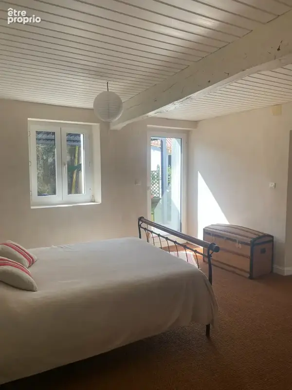 Belle maison de ville rénovée de 198 m² - photo 9
