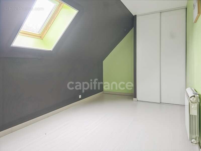 Maison à VILLAINES-SOUS-LUCE