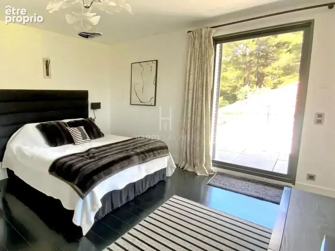Superbe propriété aux prestations contemporaines, beaux volumes et piscine chauffée - photo 26