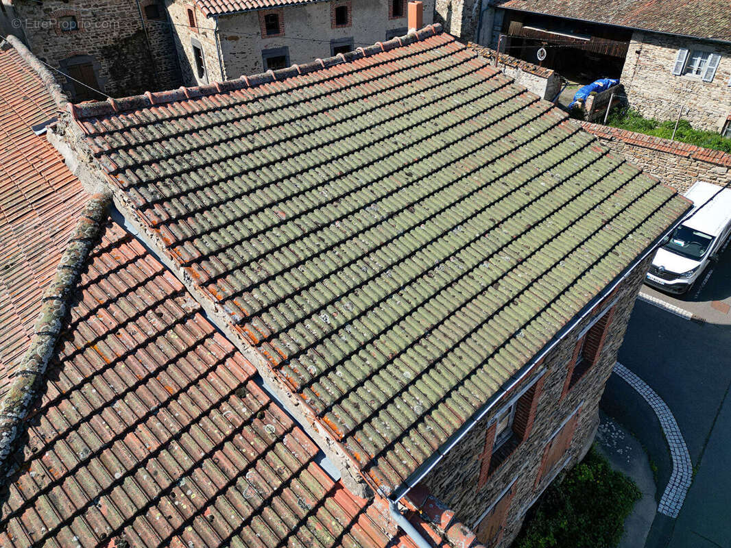 Corps de ferme Champagnac Le Vieux 160 m2 - photo 9