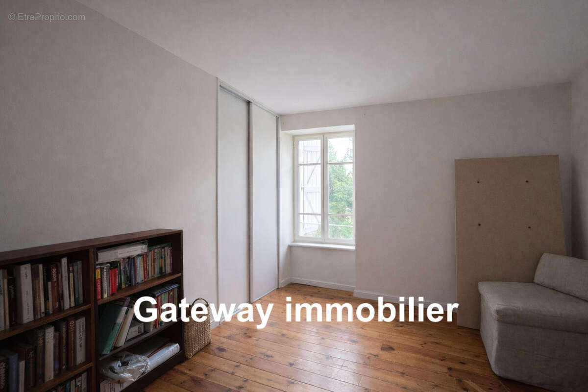 Maison à CLERMONT-FERRAND