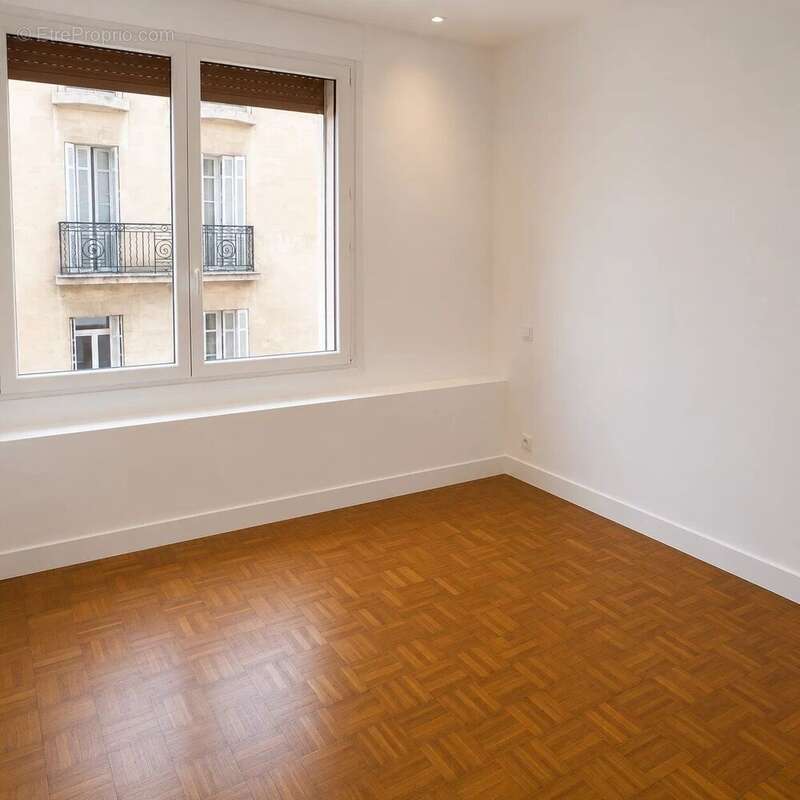 Photo 6 - Appartement à MARSEILLE-8E