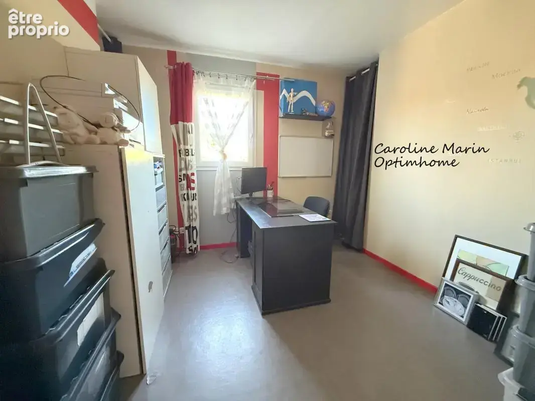 Maison familiale de 170 m² au cœur de Beuzeville – Beaux volumes, vie de plain-pied et jardin sans vis-à-vis - photo 13