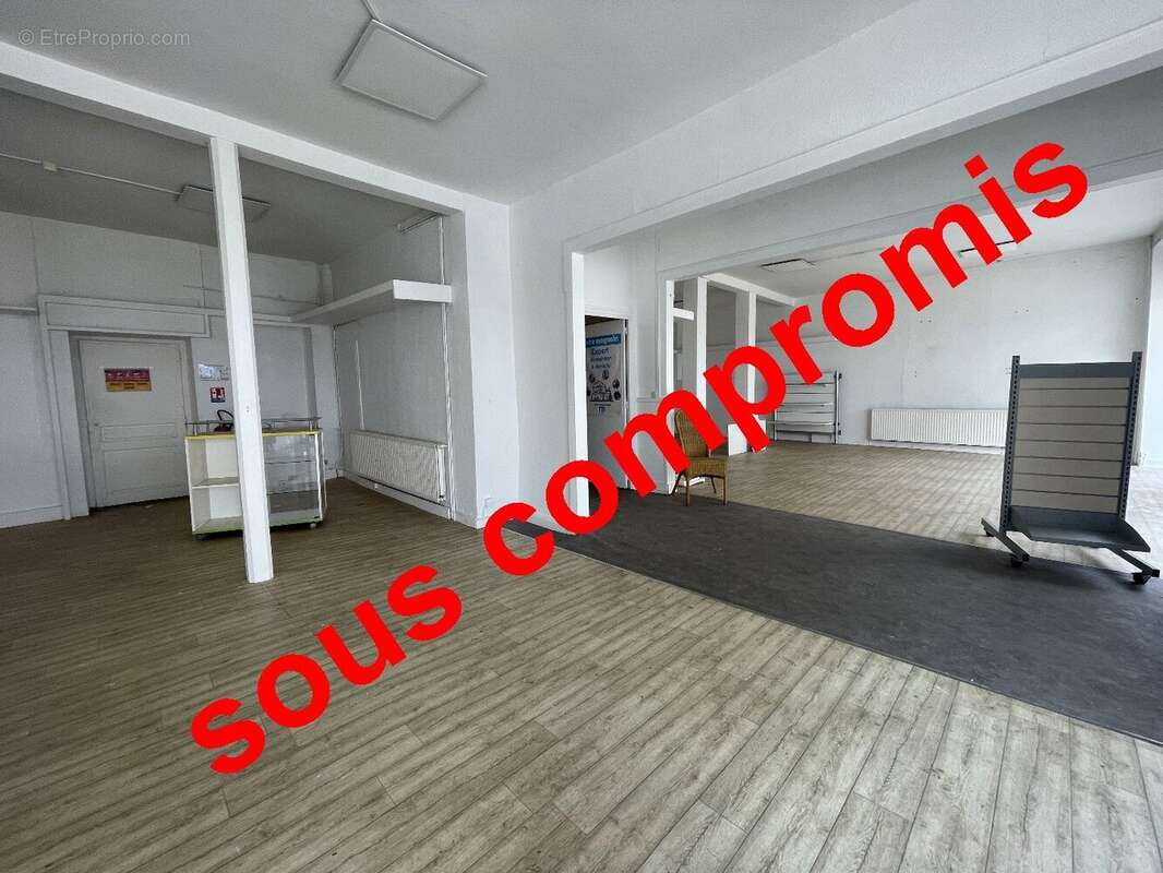 Maison à SAINT-YRIEIX-LA-PERCHE