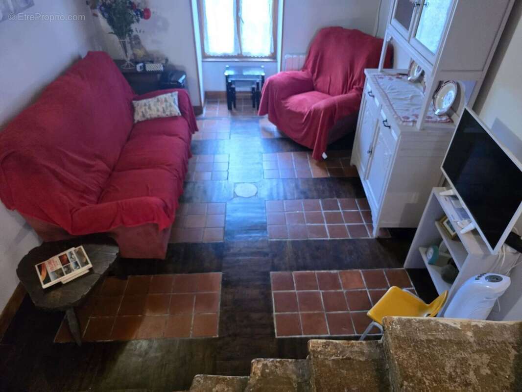 Maison à AUZAT-LA-COMBELLE