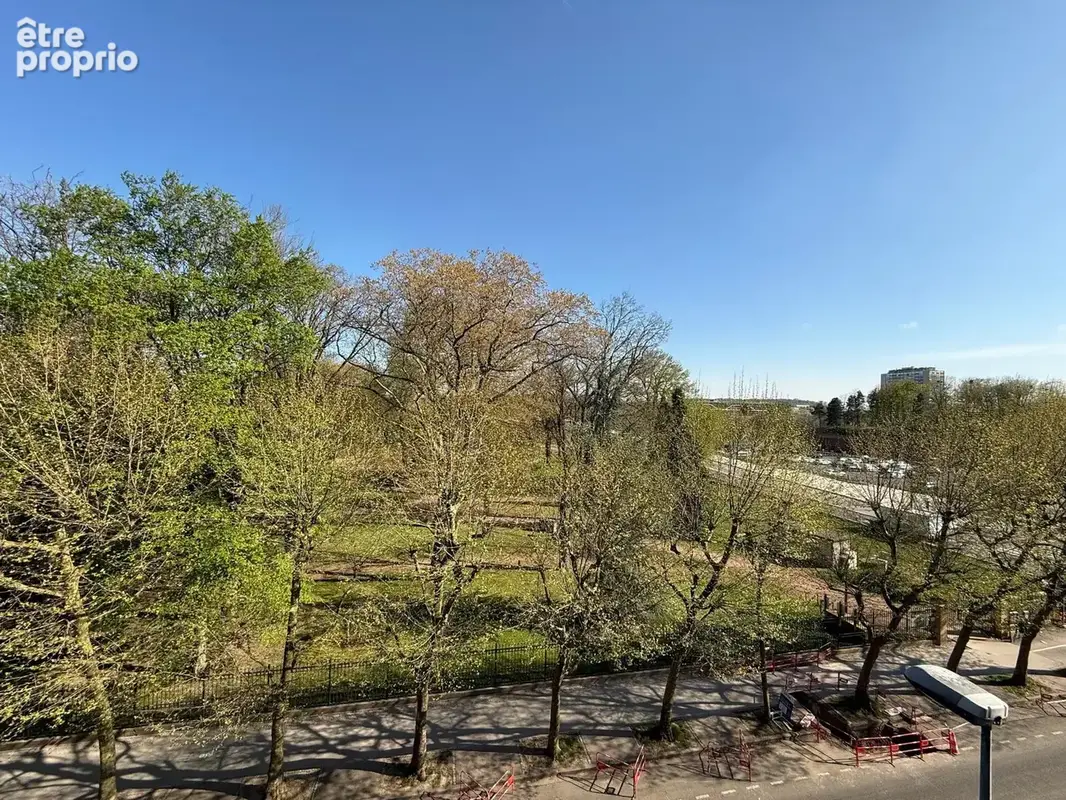 THIONVILLE   Face au Parc Napoléon   Appartement F5 lumineux avec vue dégagée - photo 10