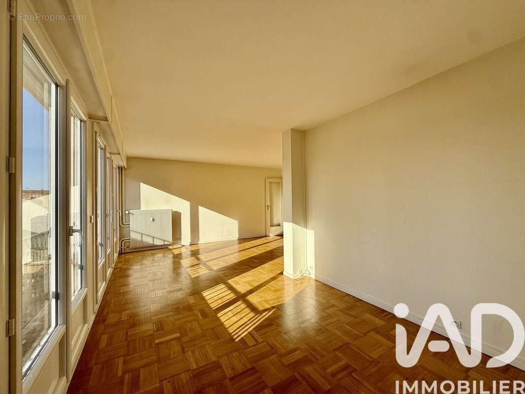 Appartement 83 m² à Reims  - photo 4