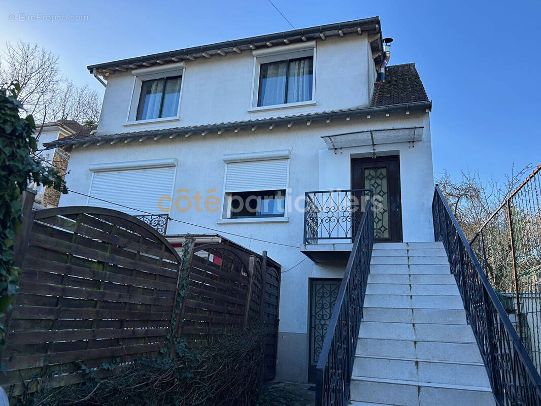 Appartement à ABLON-SUR-SEINE