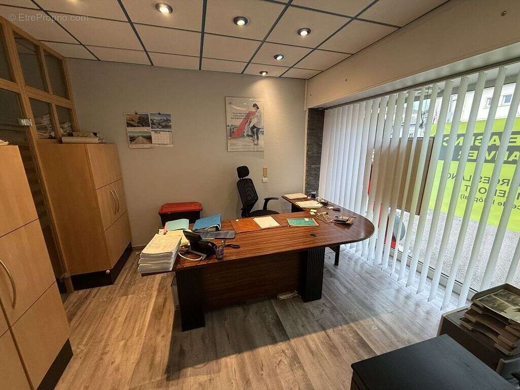 Commerce à REMIREMONT