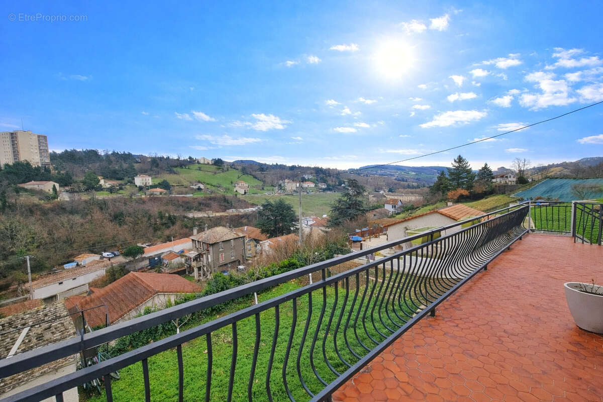 Maison à RIVE-DE-GIER