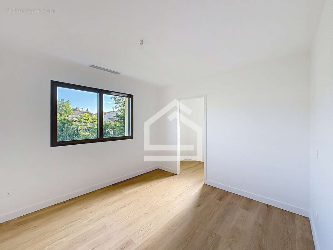 Maison à ARTIGUES-PRES-BORDEAUX