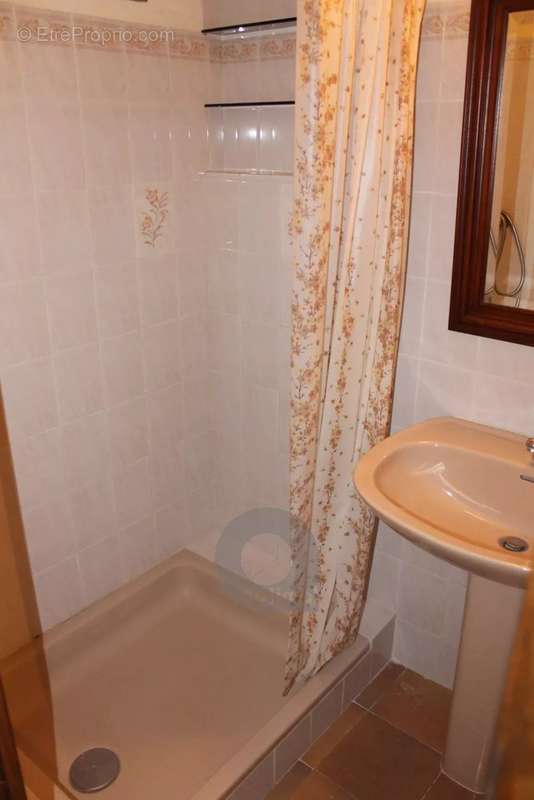 Appartement à CASTELLAR