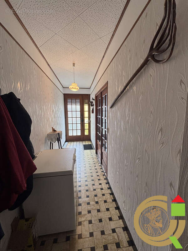 Maison 210 m² à Marconnelle  - photo 6