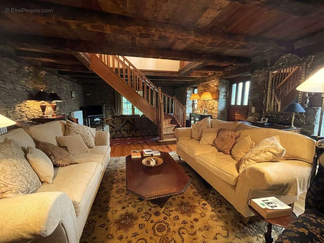 Maison avec grange et piscine Le FEL - photo 5