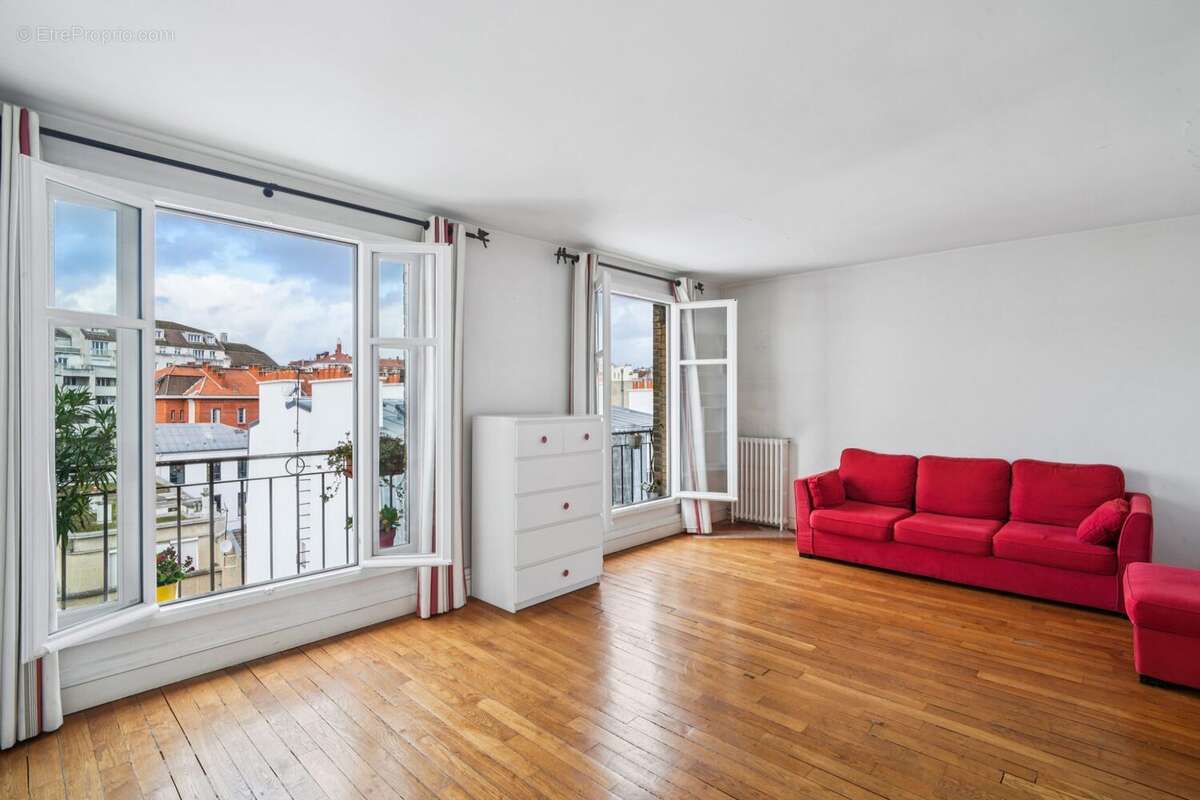 Appartement à SAINT-MANDE