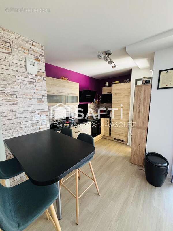 Photo 4 - Appartement à VEZIN-LE-COQUET