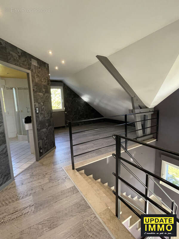 Maison à CONTREXEVILLE