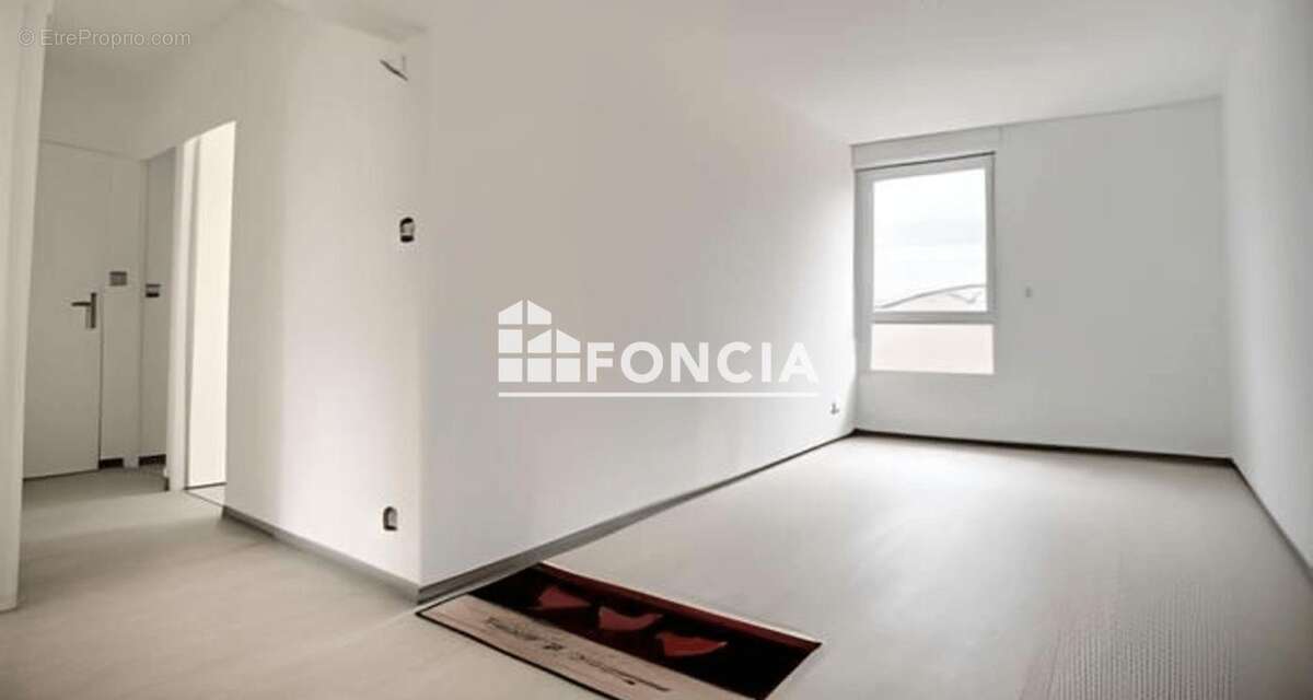 Appartement à SAINT-PIERRE-LES-ELBEUF