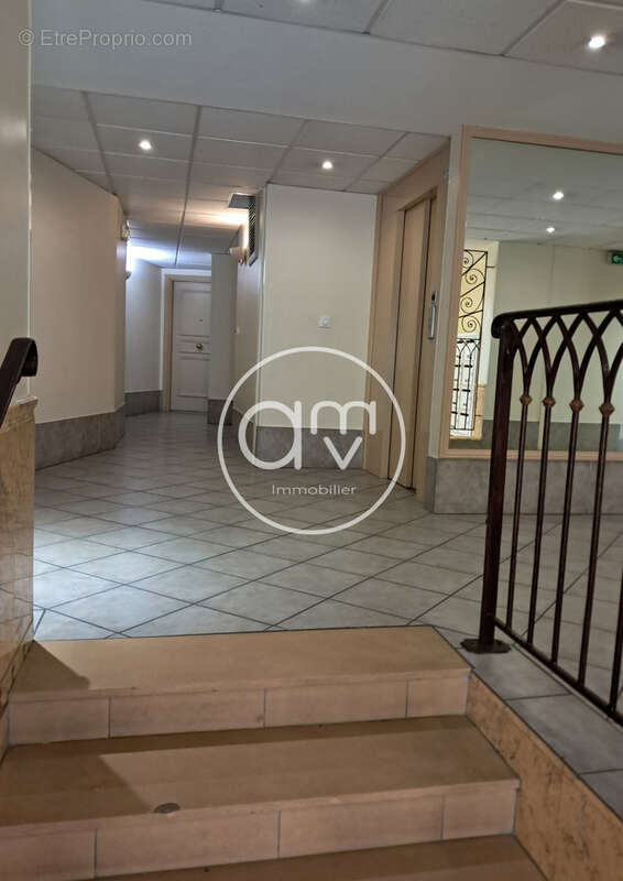 Appartement à HYERES