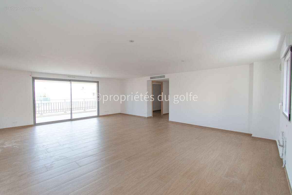 Sète, Corniche, appartement 4 pièces avec terrasse et parking, - photo 4