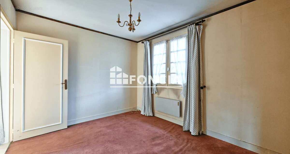 Maison à MANTES-LA-VILLE