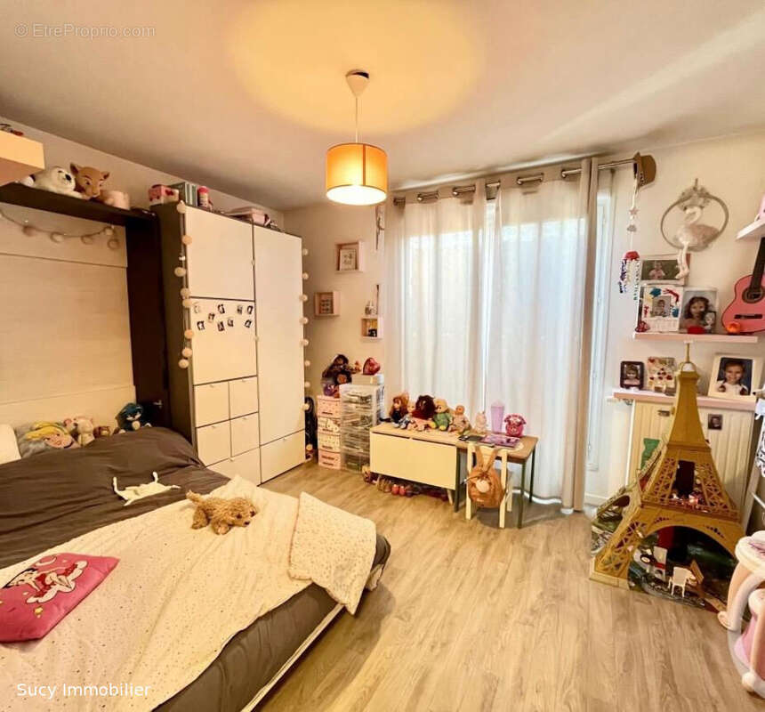 Appartement à SUCY-EN-BRIE