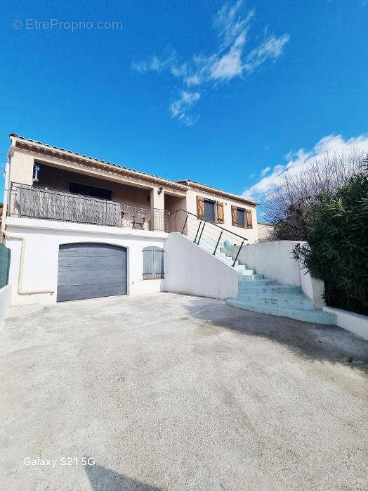 Maison à DRAGUIGNAN