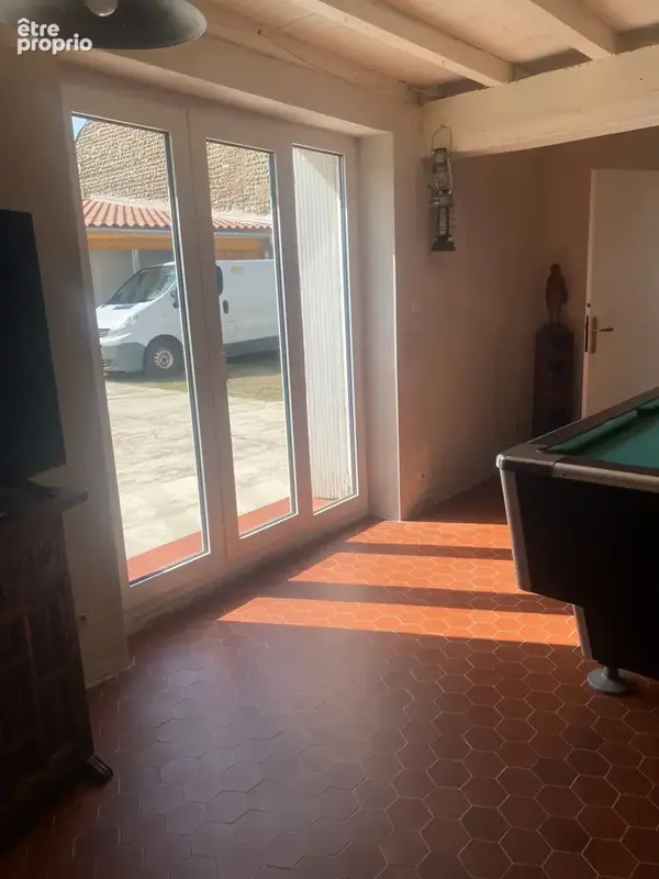 Belle maison de ville rénovée de 198 m² - photo 6