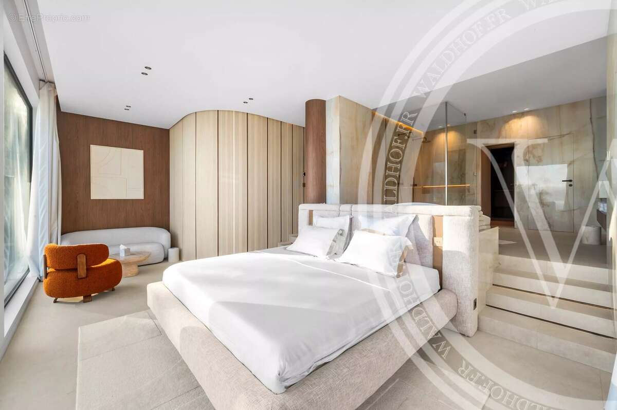 Maison à ROQUEBRUNE-CAP-MARTIN