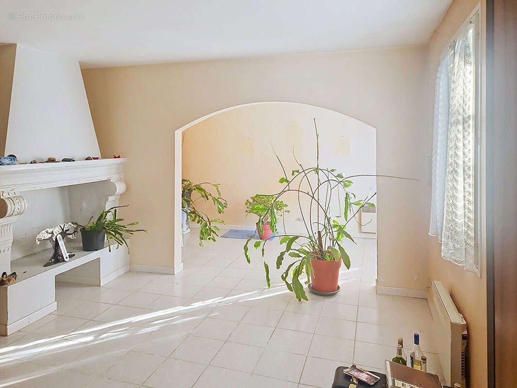 Maison à VILLENEUVE-LES-AVIGNON