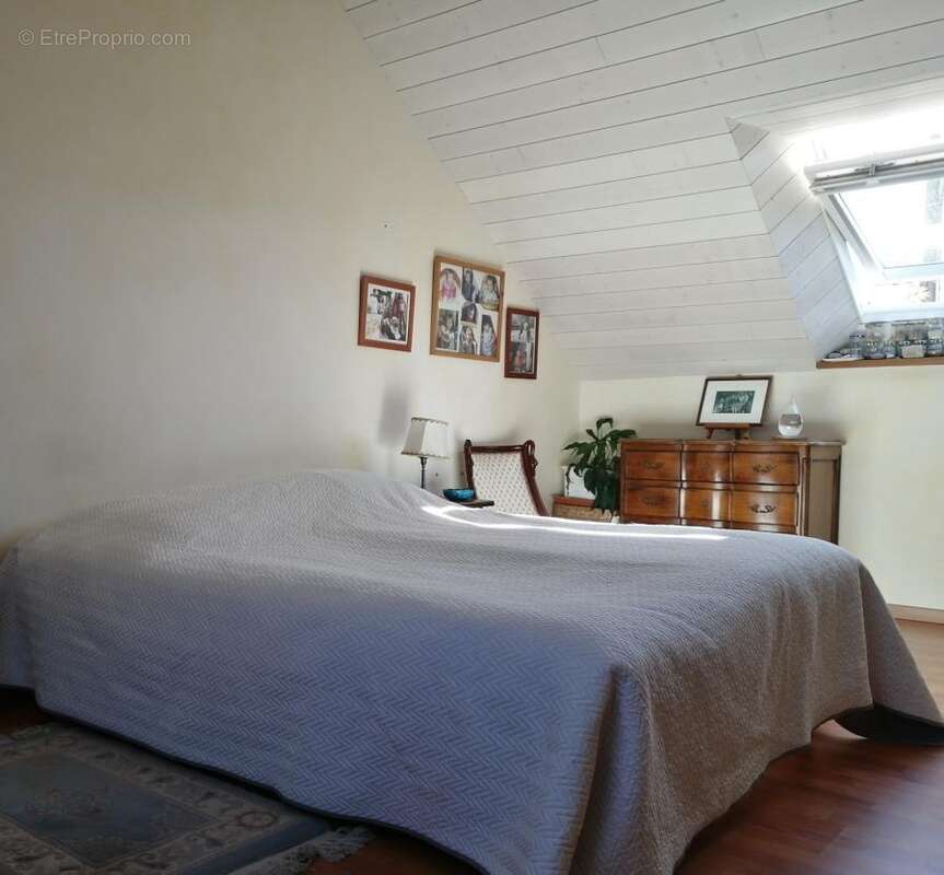 Appartement 57 m² à Plescop  - photo 24