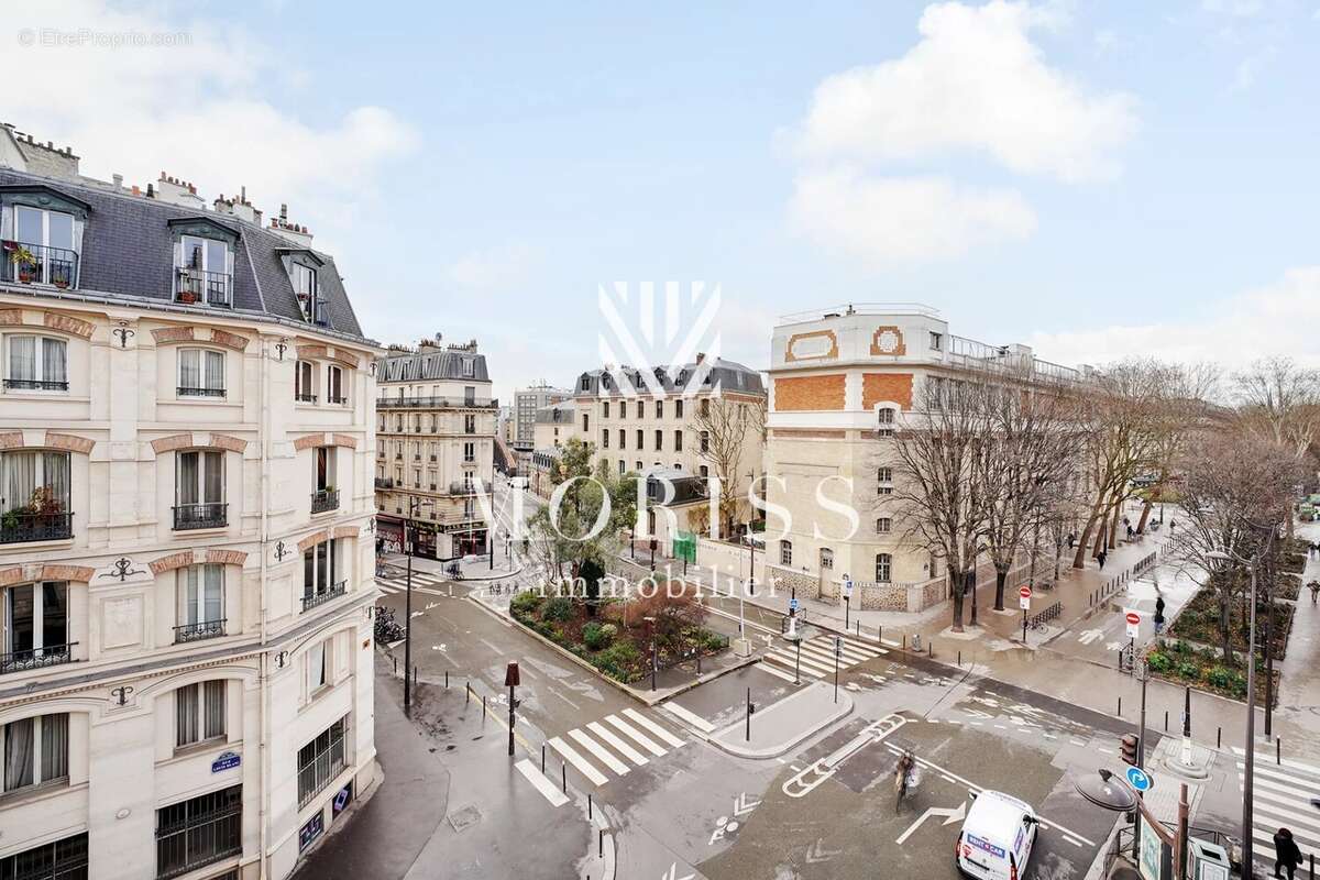 Appartement à PARIS-10E