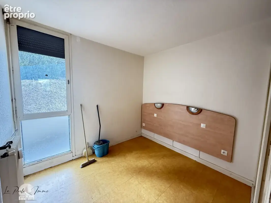 Appartement T2 + parking - photo 6