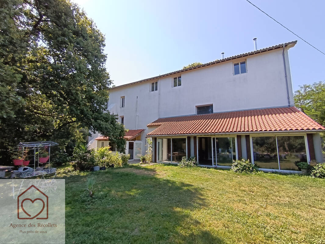 Maison à CASTELSARRASIN