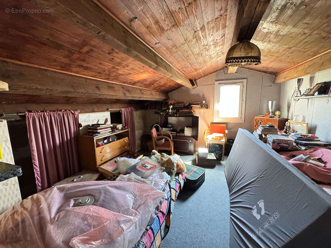 Maison à L'ISLE-D'ESPAGNAC