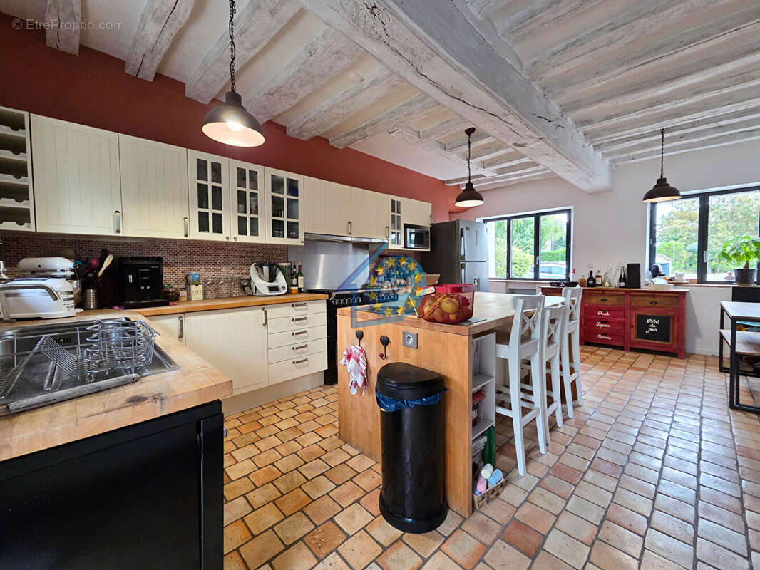 Maison à ARNOUVILLE-LES-MANTES