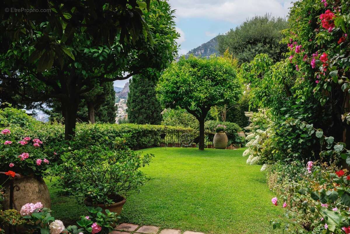 Maison à ROQUEBRUNE-CAP-MARTIN