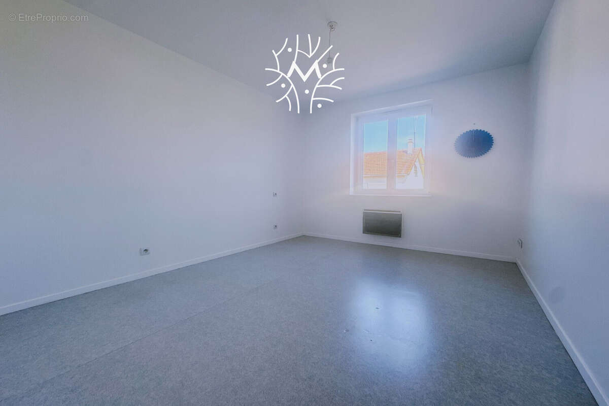 Appartement à DONCHERY