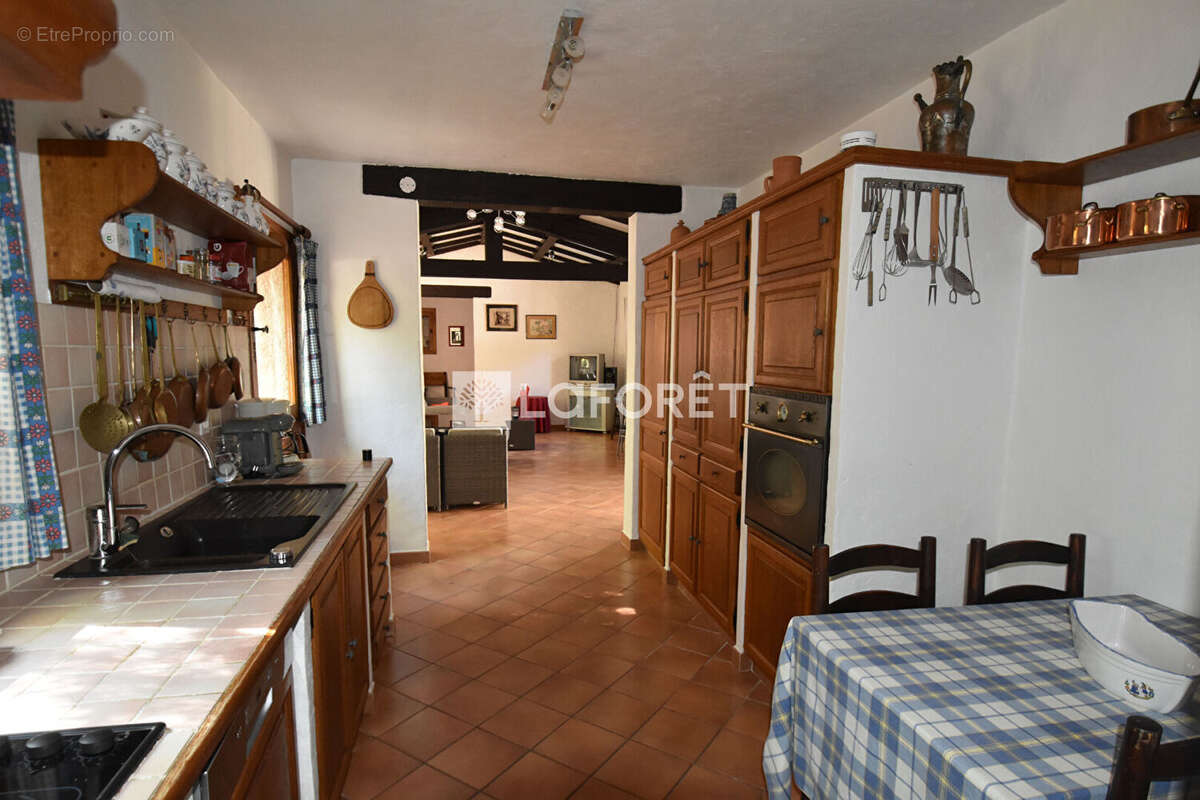 Maison à SAINT-PAUL-EN-FORET