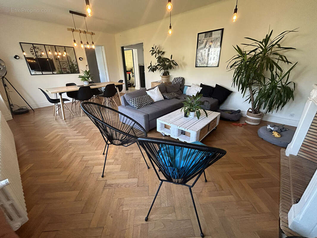Maison spacieuse 7 pièces à vendre a moins de 200 m du centre ville de Quimper - photo 3