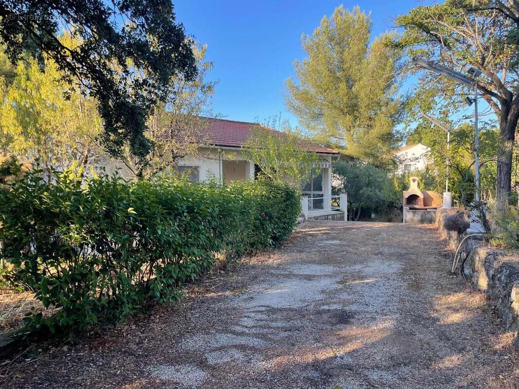 Photo 4 - Maison à MARSEILLE-12E