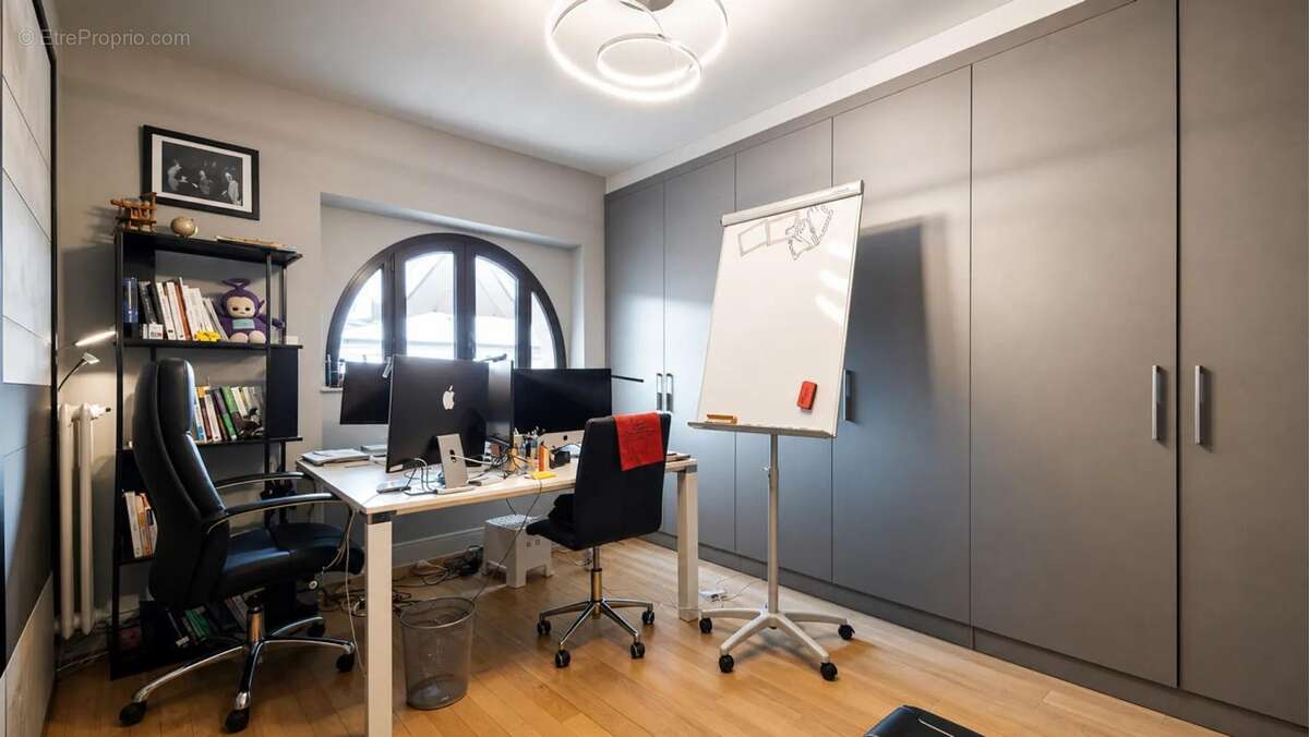 Maison de 9 pièces de 243 m² à Thionville - photo 13