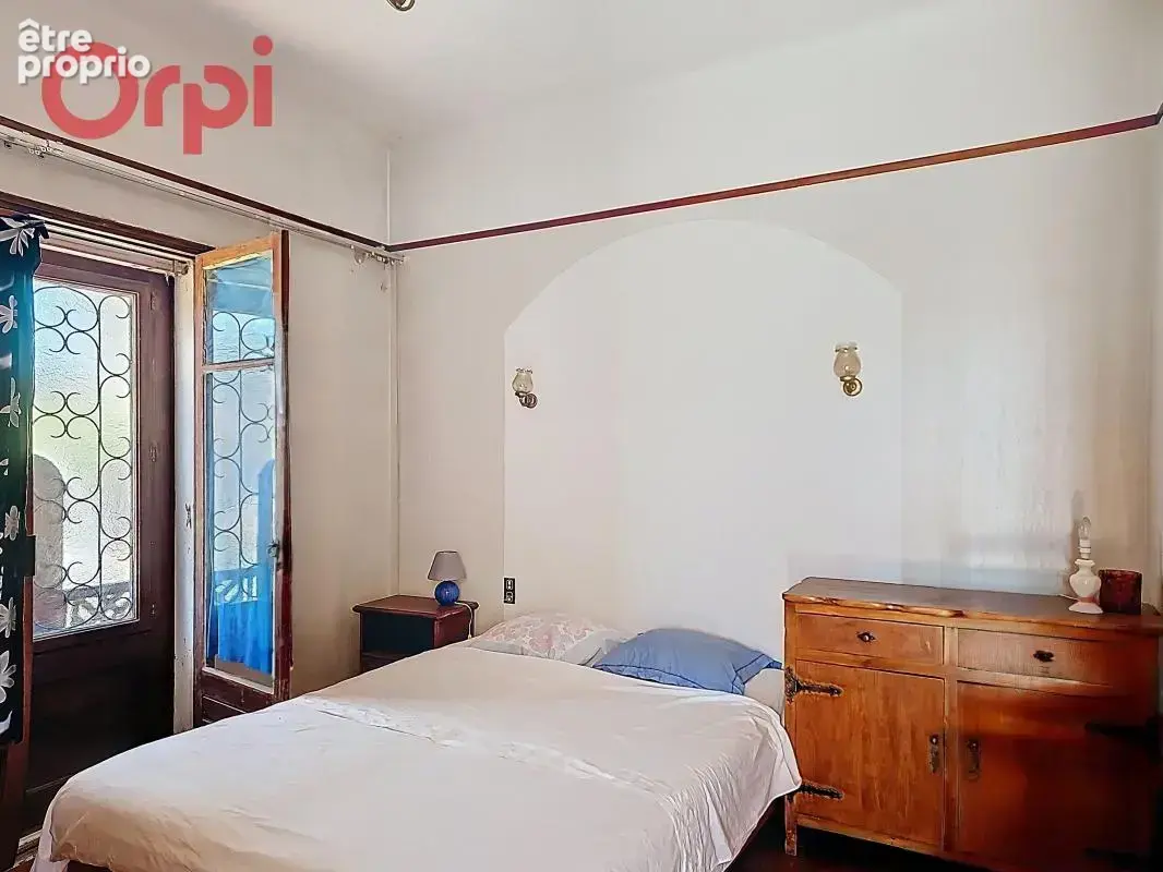Seyne sud a vendre maison plain pied 92m² terrain plat 600m² a renover garage calme commodites - photo 13