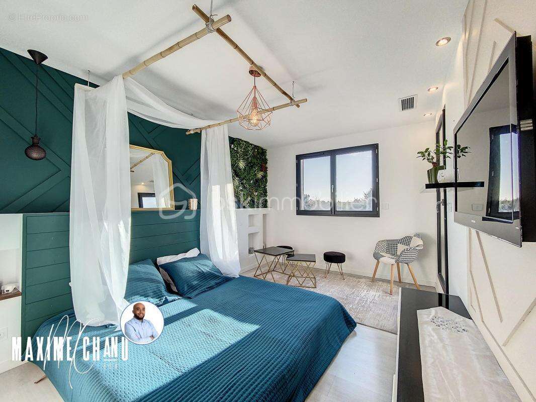 Maison à COURNONTERRAL